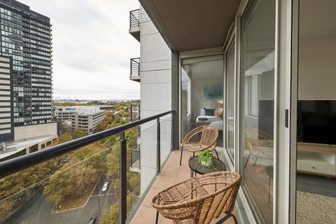 Casa Southbank - Schoolies Week Accommodation 1