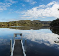 Gipsy Point Lodge  Cottages - Schoolies Week Accommodation