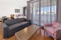 Book Dandenong Accommodation Vacations Schoolies Week Accommodation Schoolies Week Accommodation