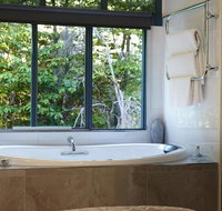 Ashwood Cottages - Schoolies Week Accommodation
