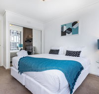 Melbourne Vacation Rentals Apartment - Schoolies Week Accommodation