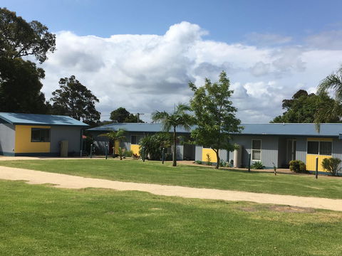 Lakeside At Mallacoota - Schoolies Week Accommodation 9