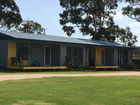 Lakeside At Mallacoota - Schoolies Week Accommodation 11