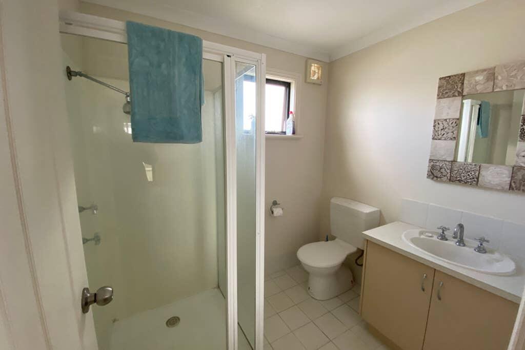 Creek Junction ACT Schoolies Week Accommodation