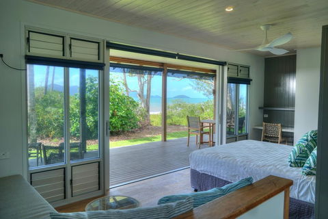 The Bungalows - Schoolies Week Accommodation 1