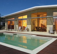 The Chocolate Lily Bed  Breakfast - Schoolies Week Accommodation