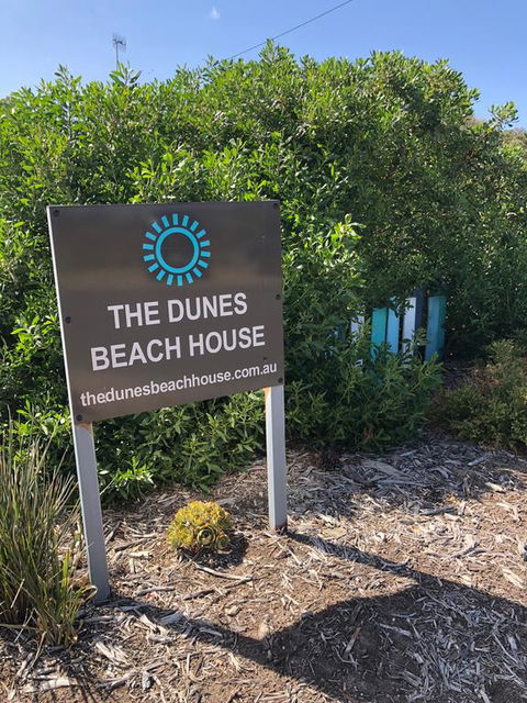 The Dunes Beach House - Schoolies Week Accommodation 3