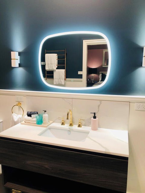 The Dudley Boutique Hotel - Schoolies Week Accommodation 3