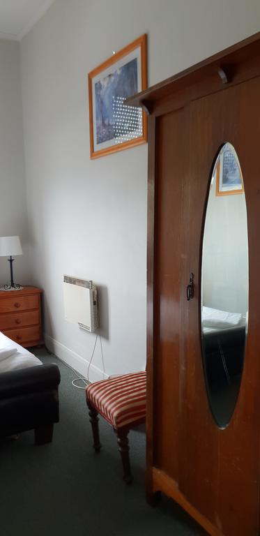 The Eastern Hotel - Schoolies Week Accommodation 2
