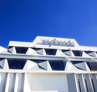 The Esplanade Motel - Schoolies Week Accommodation
