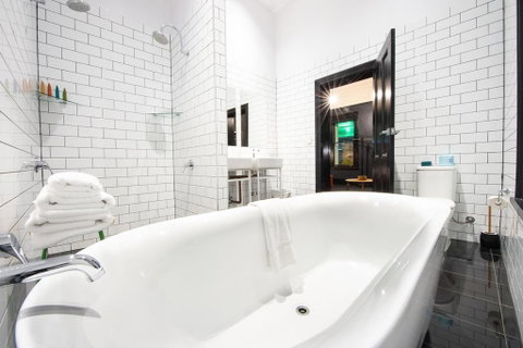 The Franklin Boutique Hotel - Schoolies Week Accommodation 2
