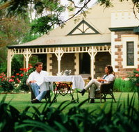 The Lodge Country House - Schoolies Week Accommodation