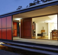 The Orange House - Schoolies Week Accommodation