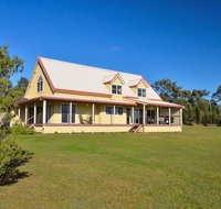 The Residence  Elbourne Wines - Schoolies Week Accommodation
