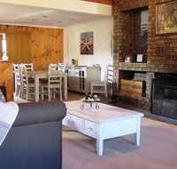 The Retreat on Matthew - Schoolies Week Accommodation