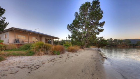 Tides Reach - Schoolies Week Accommodation 1