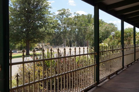 Tooleybuc Motel - Schoolies Week Accommodation 2