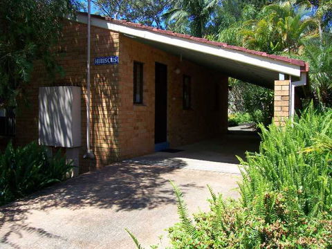 Tropic Oasis - Schoolies Week Accommodation 2