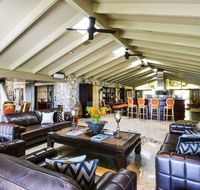 Trinity Beach Palace - Schoolies Week Accommodation