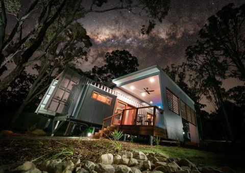 Tuckers Lane Boutique Accommodation - Schoolies Week Accommodation 0