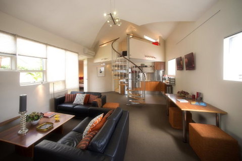 TWOFOURTWO Boutique Apartments - Schoolies Week Accommodation 0