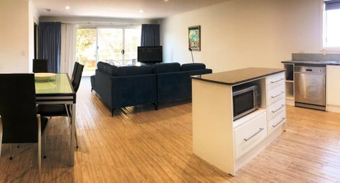 Unit 8 - Boardwalk - Schoolies Week Accommodation 2