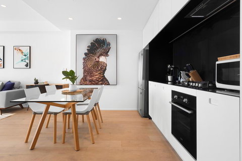 Urban Rest - Bondi Central Apartments - Schoolies Week Accommodation 2