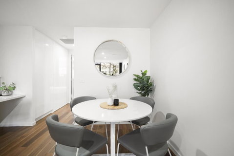Urban Rest - Founders Lane - Schoolies Week Accommodation 3