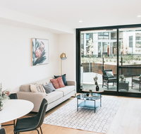 Urban Rest - Kerridge St - Schoolies Week Accommodation