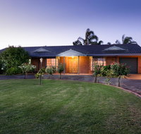 Vineyard Retreat Mildura - Schoolies Week Accommodation