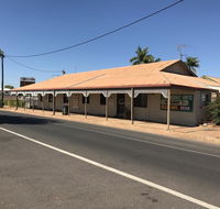 Wagon Wheel Motel - Schoolies Week Accommodation