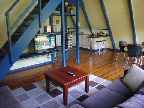 The A-Frame - Schoolies Week Accommodation 8