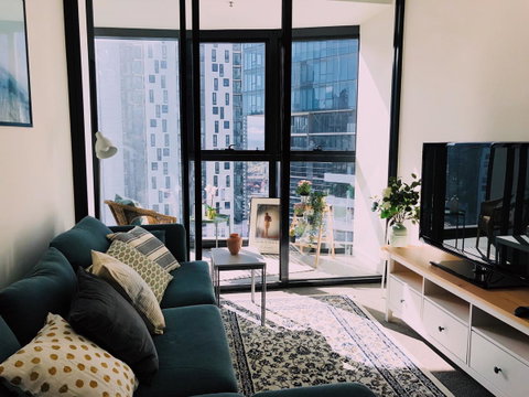 Southbank CityView 2BR Apartment On Clarendon - Schoolies Week Accommodation 21