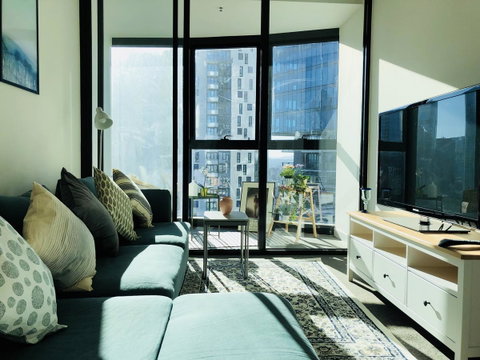 Southbank CityView 2BR Apartment On Clarendon - Schoolies Week Accommodation 36