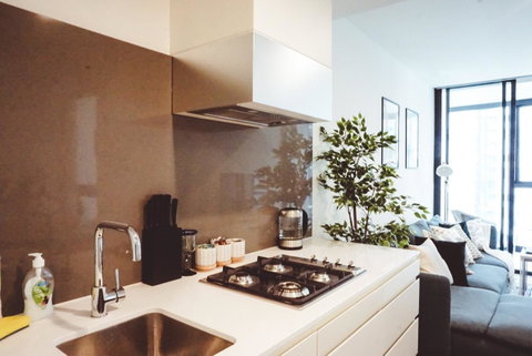 Southbank CityView 2BR Apartment On Clarendon - Schoolies Week Accommodation 25
