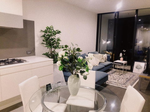 Southbank CityView 2BR Apartment On Clarendon - Schoolies Week Accommodation 20