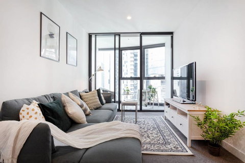 Southbank CityView 2BR Apartment On Clarendon - Schoolies Week Accommodation 2
