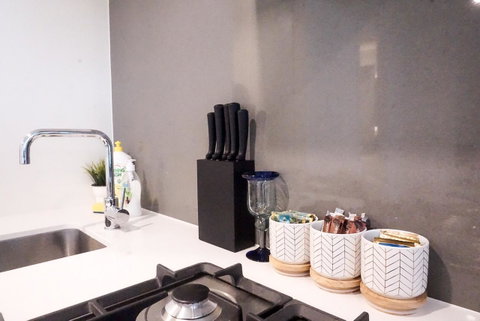 Southbank CityView 2BR Apartment On Clarendon - Schoolies Week Accommodation 26