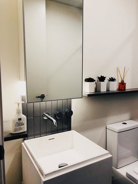 Southbank CityView 2BR Apartment On Clarendon - Schoolies Week Accommodation 40