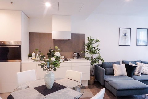 Southbank CityView 2BR Apartment On Clarendon - Schoolies Week Accommodation 0