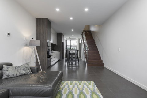 South Wharf Melbourne - Schoolies Week Accommodation 29
