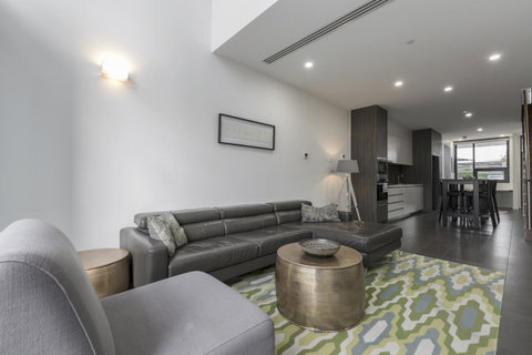 South Wharf Melbourne - Schoolies Week Accommodation 32
