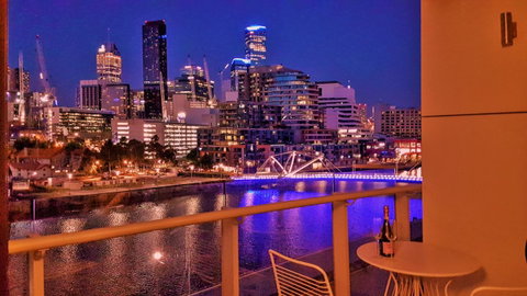 South Wharf Melbourne - Schoolies Week Accommodation 7