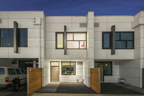 South Wharf Melbourne - Schoolies Week Accommodation 24