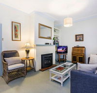 Edge17 Port Fairy Wharf - Schoolies Week Accommodation