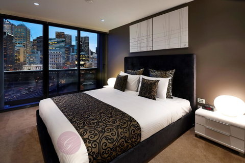 Melbourne Luxury Collection - Schoolies Week Accommodation 17