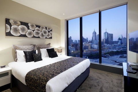 Melbourne Luxury Collection - Schoolies Week Accommodation 38
