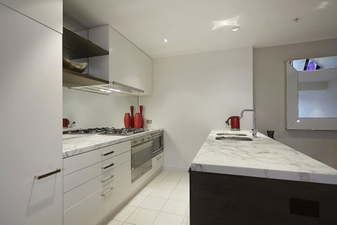 Melbourne Luxury Collection - Schoolies Week Accommodation 25