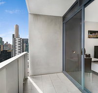 Royal Stays Apartments - Clarendon St - Schoolies Week Accommodation