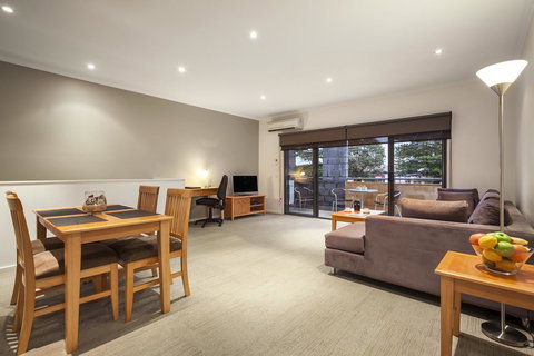Quest Warrnambool - Schoolies Week Accommodation 4